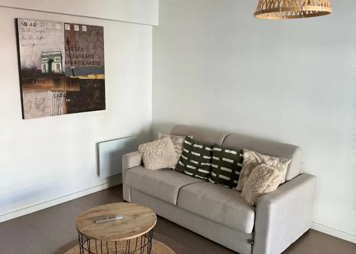 Modern 60m2 With 2 Balconies, At 50 Meters From Sea *