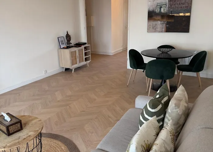 Modern 60m2 With 2 Balconies, At 50 Meters From Sea Appartamento *